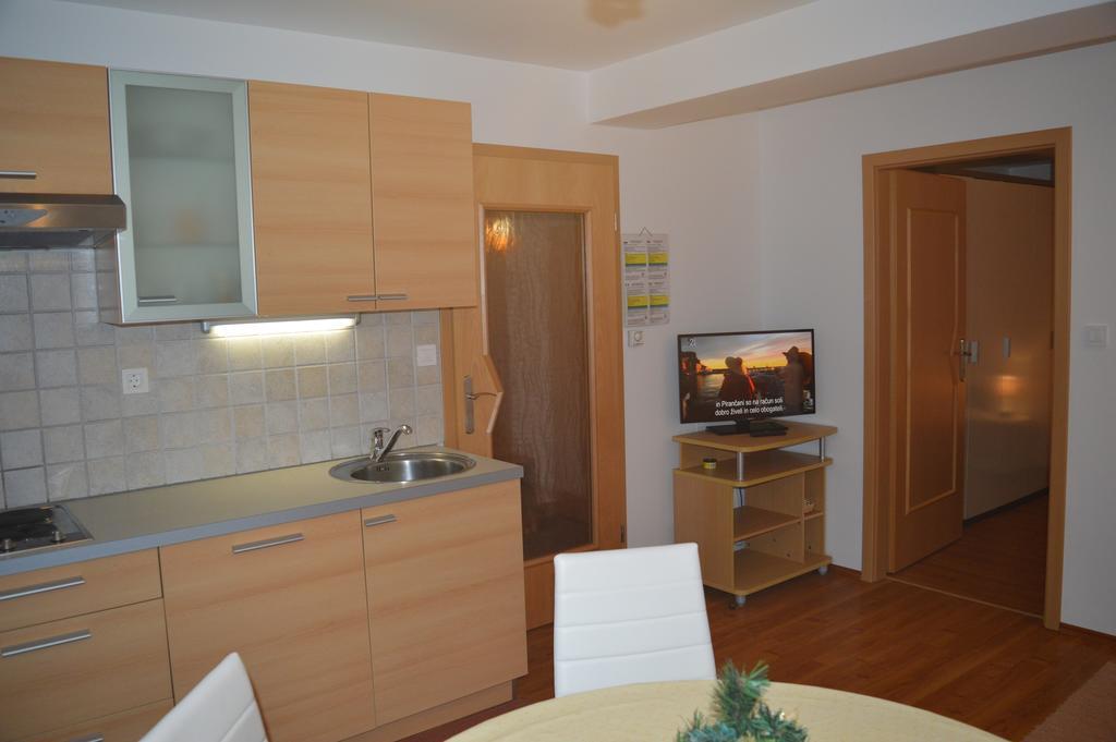 Apartment Jakelj Kranjska Gora Zimmer foto